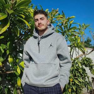 Meet your Posher, Brian